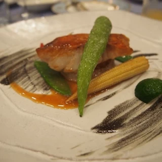メインの魚料理