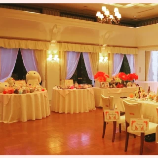うさぎワンダーランドの結婚式テーマに合わせた会場装飾。