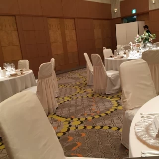 床は絨毯でした。