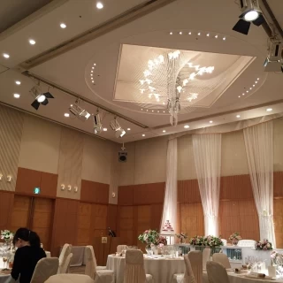 天井がとても高かったです。