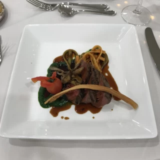 料理メイン