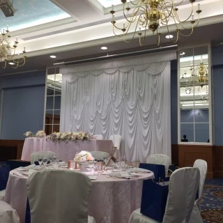 天井が高くて開放感のある印象です