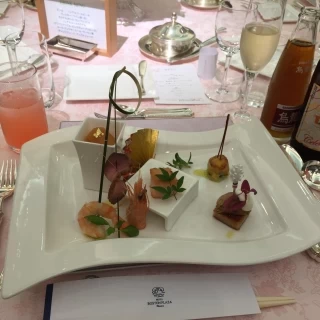 華やかで一品一品全て美味しかった