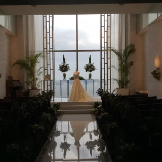 ワンフロア貸切でアットホーム結婚式が出来ます。