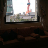 東京タワーが間近の会場で、景色も楽しめます。