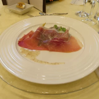 生ハムです