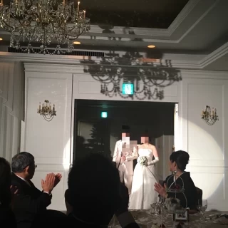 披露宴、新郎新婦入場