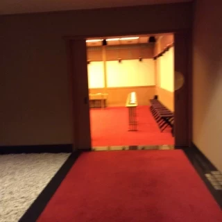 ロイヤルパークホテル