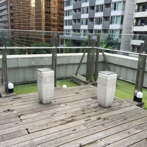 屋上の喫煙スペース2|498786さんのラ・バンク・ド・ロア(横浜市指定有形文化財）の写真(608536)