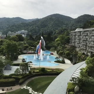 泊まった部屋からお庭の景色