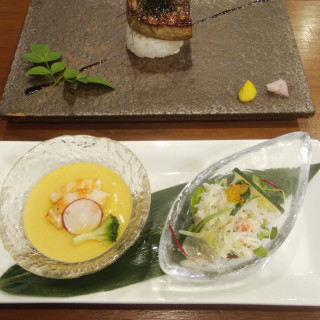 料理の試食。