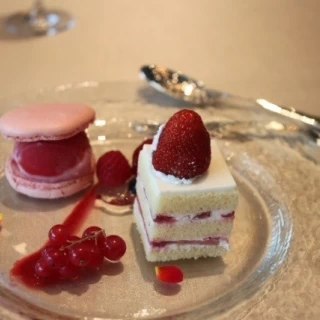 新婦がこだわったケーキだそうです！