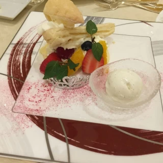 甘党にはオススメのデザートです。
