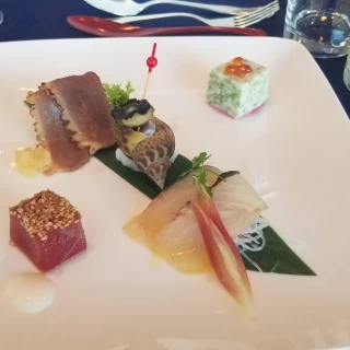 前菜もしっかり量がありおいしかったです。
