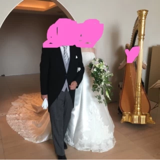 入口、通路が広いのでドレスを選ばないと思います。
