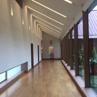 チャペルまでの通路。