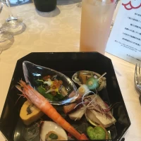 前菜。前菜は入場前に出して頂きました！