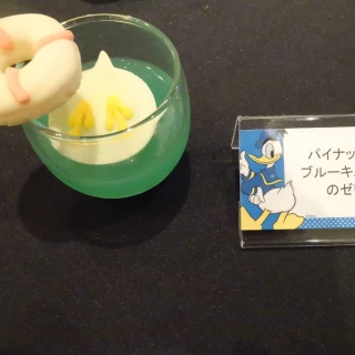 デザートビュッフェはディズニー風でした(ドナルド)