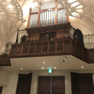 素敵な音のパイプオルガン。