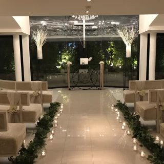 夜は、ロウソクでの演出もありました。