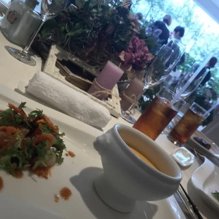 冷製スープがとても美味しく
感動しました。