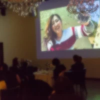 プロジェクターを使用した演出