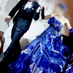 衣装替え、階段より再登場|500496さんのジュリア ウエディングステージ(julia wedding stage)（ウエディング取扱終了）の写真(823746)