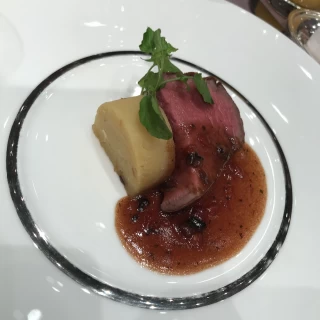 牛フィレ肉の低温ロースト