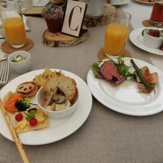 ビュッフェスタイルで好きなものを好きなだけ