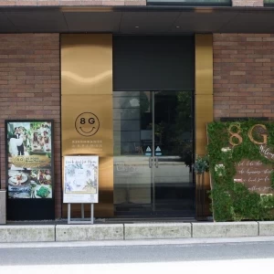 レンガの建物が目印です|500996さんの8G Horie RiverTerrace Weddingの写真(625743)