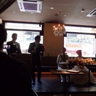 窓が大きくて明るく広く見えます。