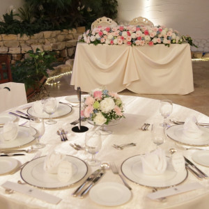 ゲストテーブル装花|501503さんのクラブハウスセフィロトの写真(785844)