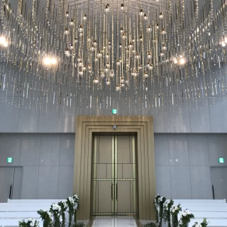 1122本のシャンデリアが綺麗でした。