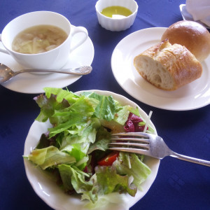 パンとスープです|501537さんのオンリーワンウエディング サンパレスの写真(635321)