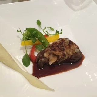 肉料理。柔らかくて美味しかった！