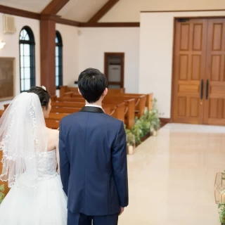 当日の親族紹介前。チャペルは広さがあります。