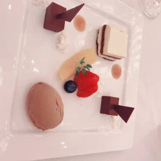 試食