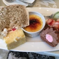 デザートビュッフェがあります！とにかく豪華で美味しいです！