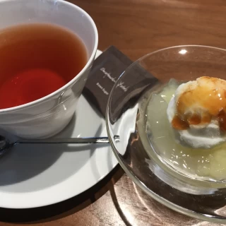 試食