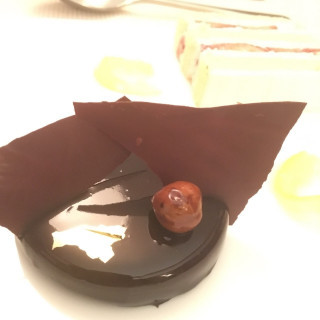 チョコレートのケーキはこの会場のこだわりとのこと