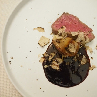 メインの肉料理