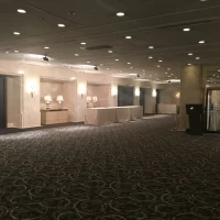 チャペル前のロビー。広々しています