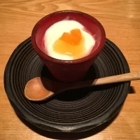 デザートのマンゴー杏仁豆腐。程よいコクがあり美味しい！