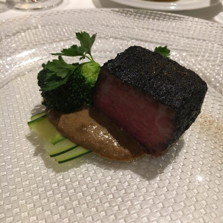 国産牛ロース肉のポワレ