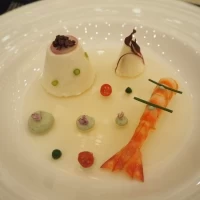 見た目も華やかな料理ばかり