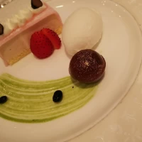 少し和を感じる盛り合わせ