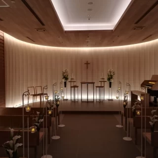 入口すぐからの景色
基本の照明