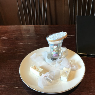 プチガトー盛り合わせ　すっごいかわいい