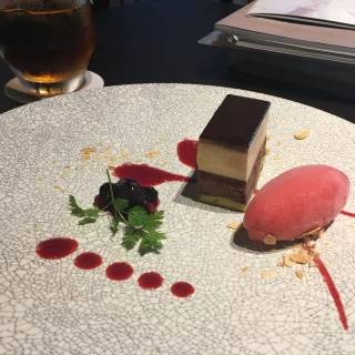 デザートまでおいしくいただきました