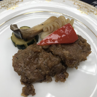 お肉料理